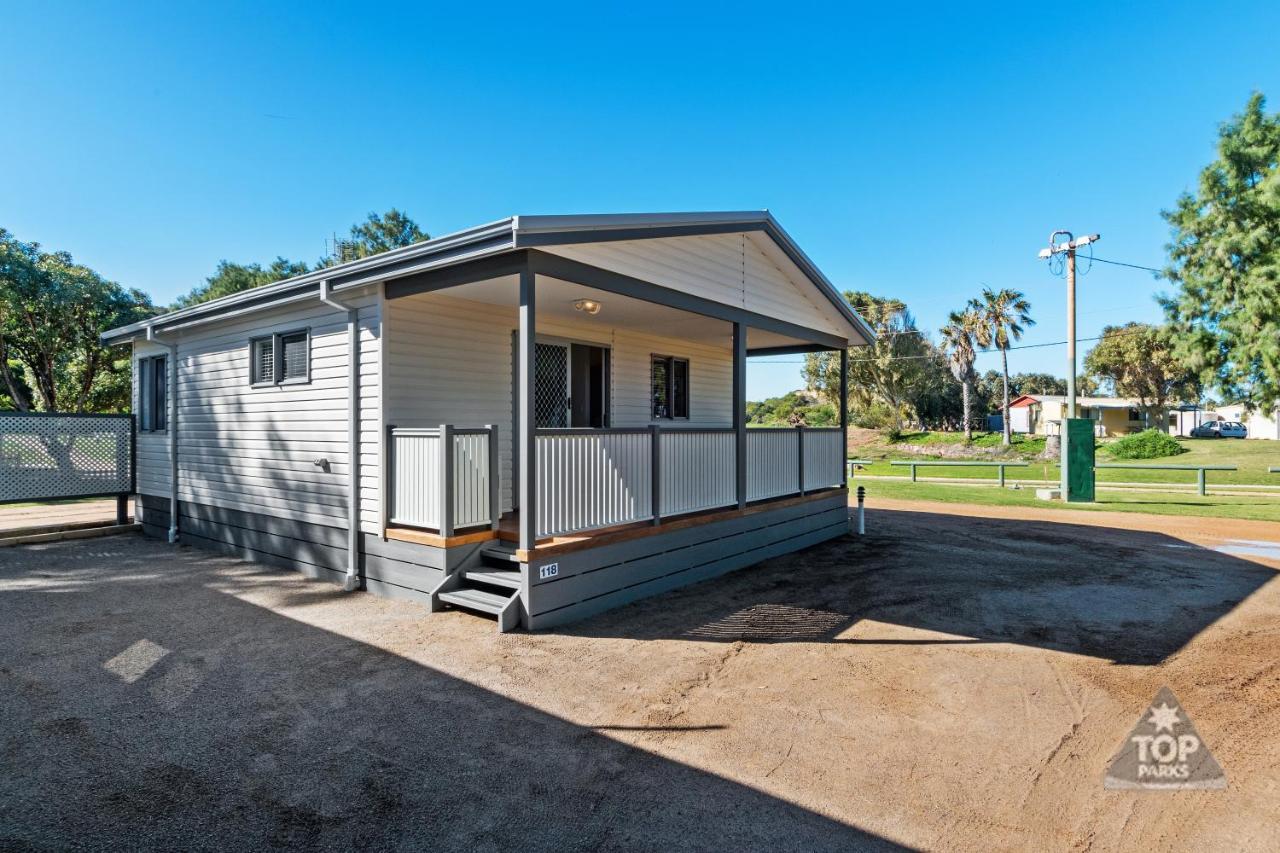 Horrocks Beach Caravan Park ภายนอก รูปภาพ